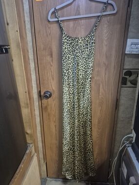 Victoria Secrets Leopard Print Gown- Yellow & Black.  Box 45